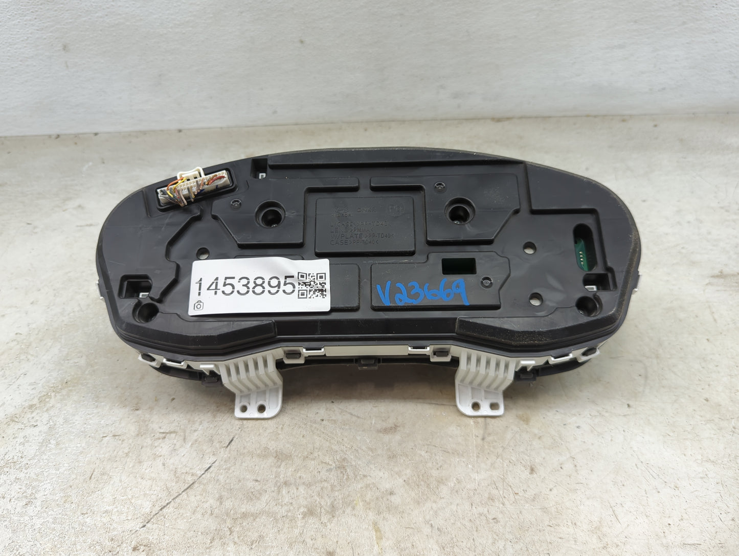 2022 Hyundai Santa Fe Instrument Cluster Speedometer Gauges P/N:94051-S2010 11004-45818DA Miles: Fits OEM Used Auto Parts - 