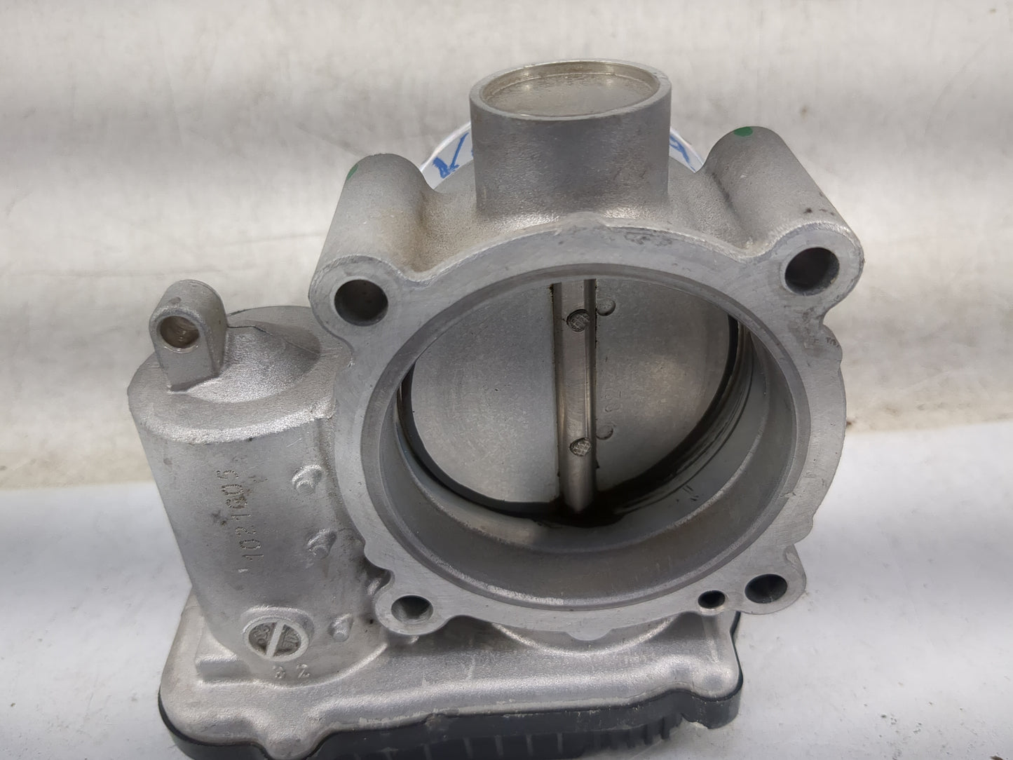 2021 Hyundai Santa Fe Throttle Body P/N:35100-2S000 9045040031 Fits Fits 2020 2022 2023 OEM Used Auto Parts - Oemusedautopar