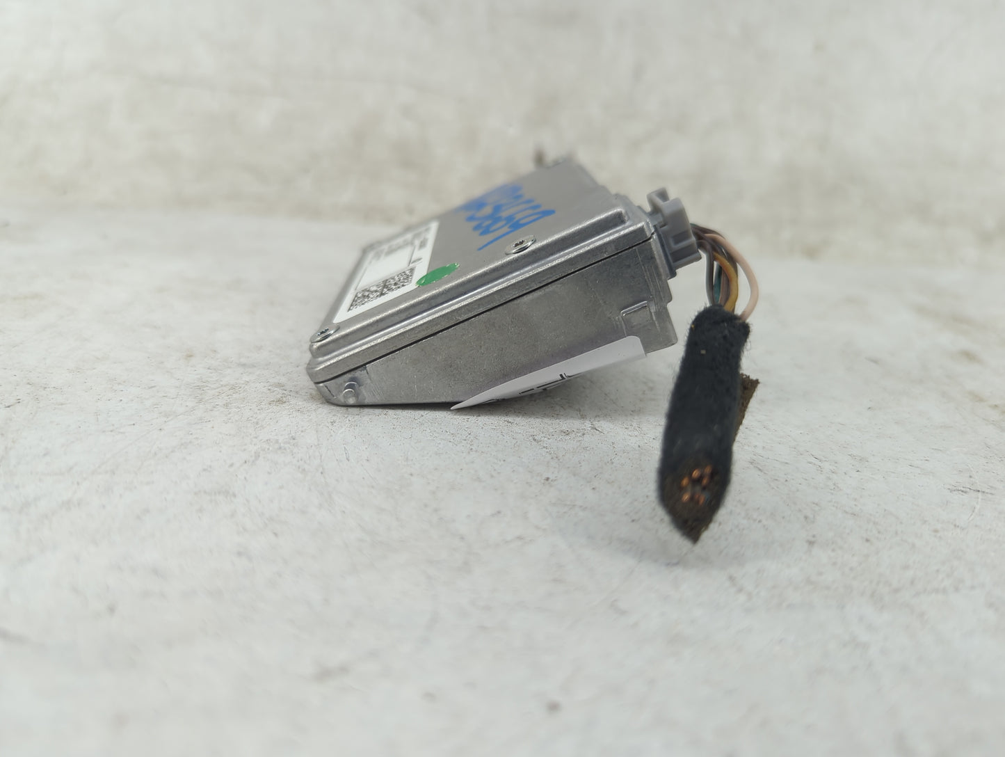 2021-2021 Hyundai Santa Fe Back Up Sensor Backup Camera - Oemusedautoparts1.com