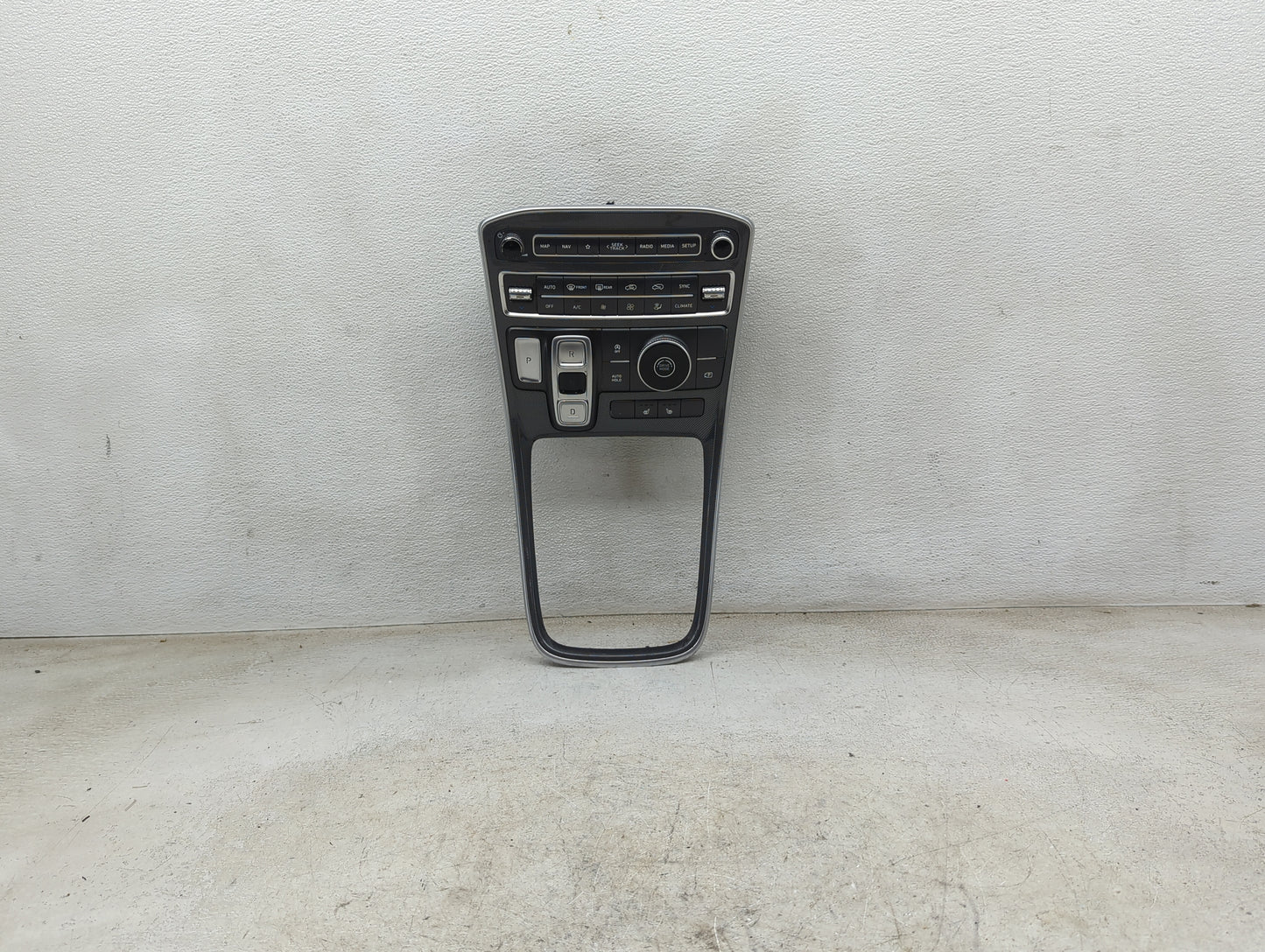 2021 Hyundai Santa Fe Climate Control Module Temperature AC/Heater Replacement P/N:12003777 P467W0S1100 Fits OEM Used Auto P