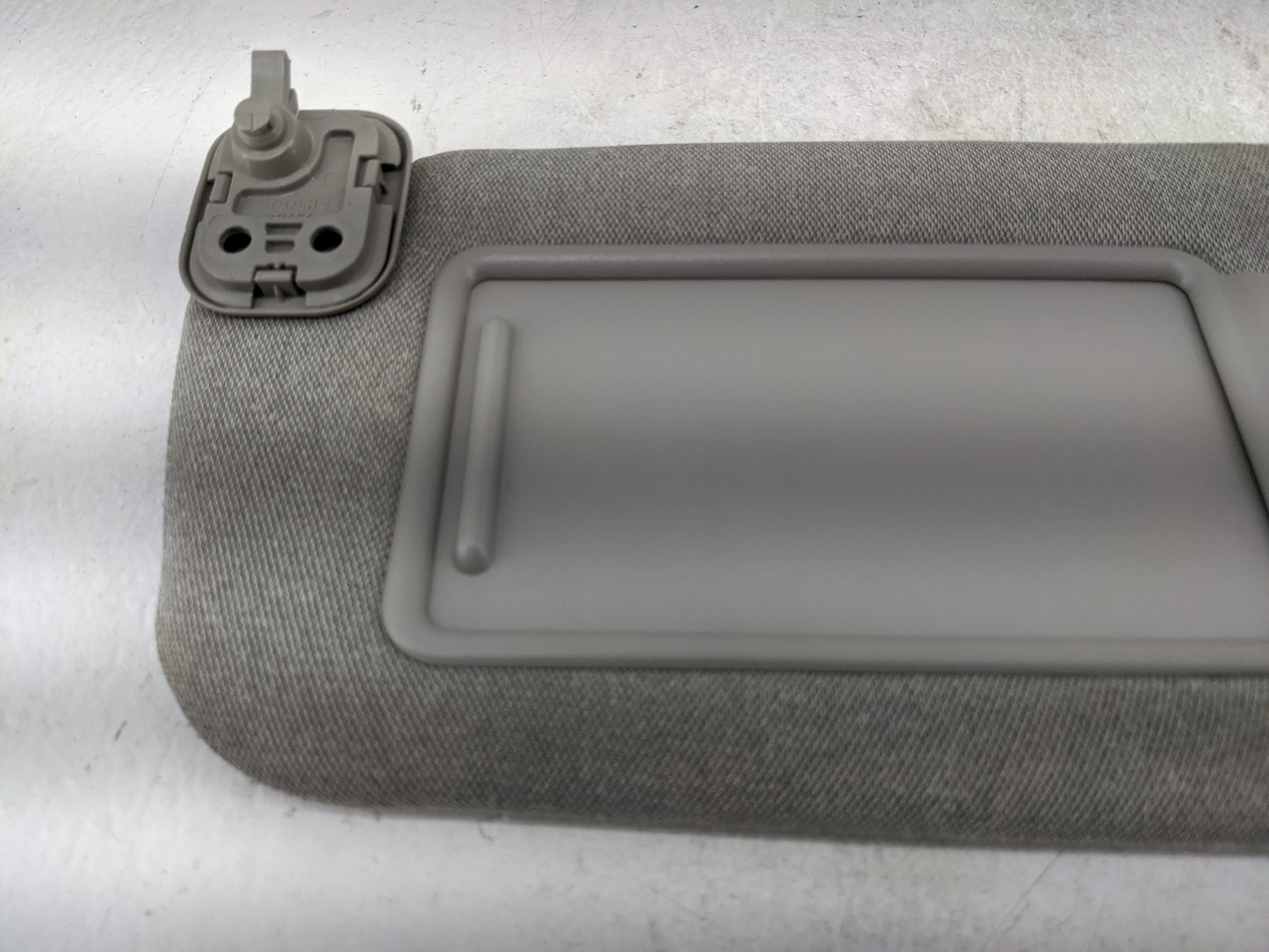 2019-2021 Hyundai Santa Fe Sun Visor Shade Replacement Driver Left Mirror Fits Fits 2019 2020 2021 OEM Used Auto Parts - Oem