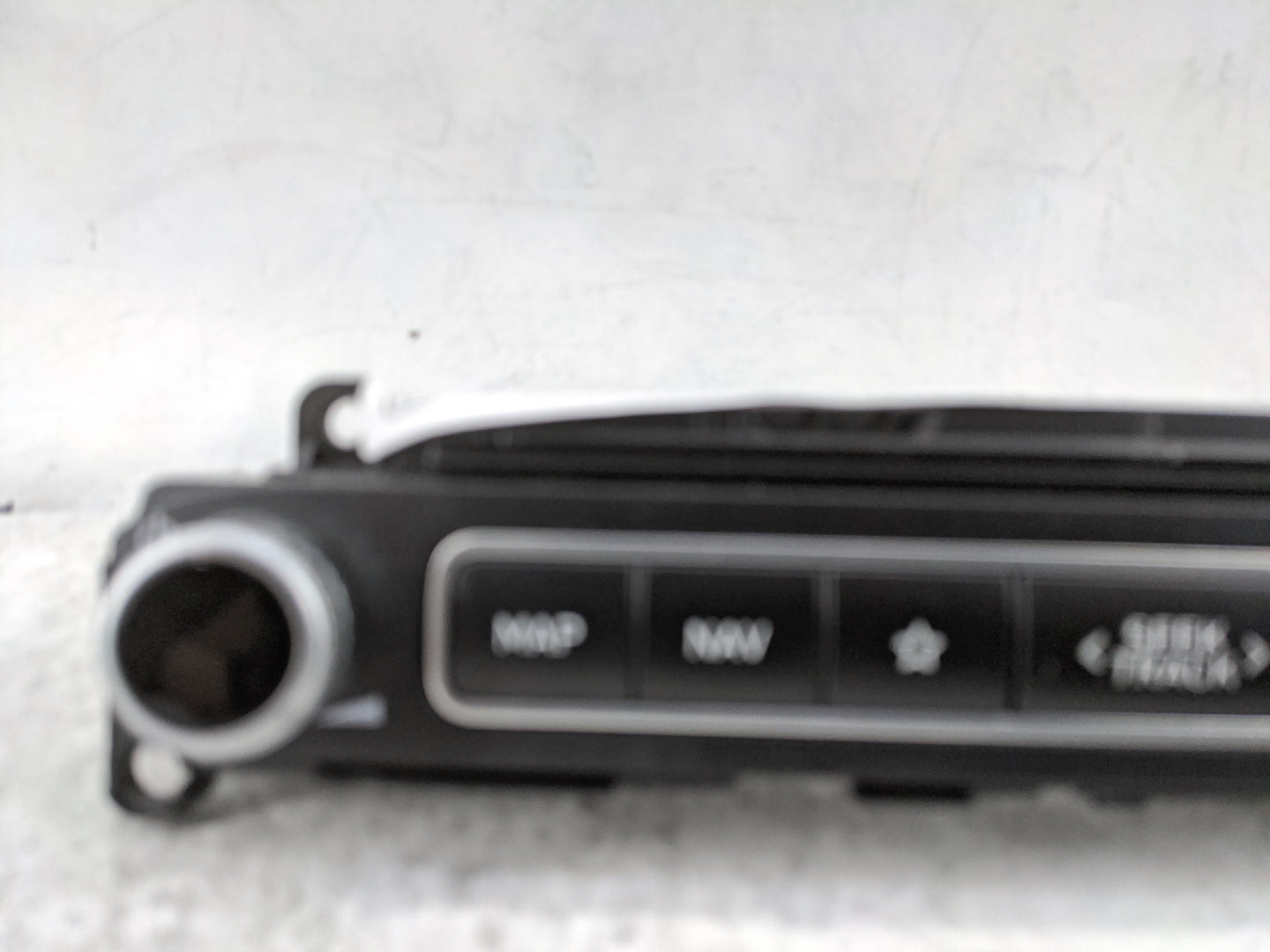 2022 Hyundai Santa Fe Radio Control Panel - Oemusedautoparts1.com
