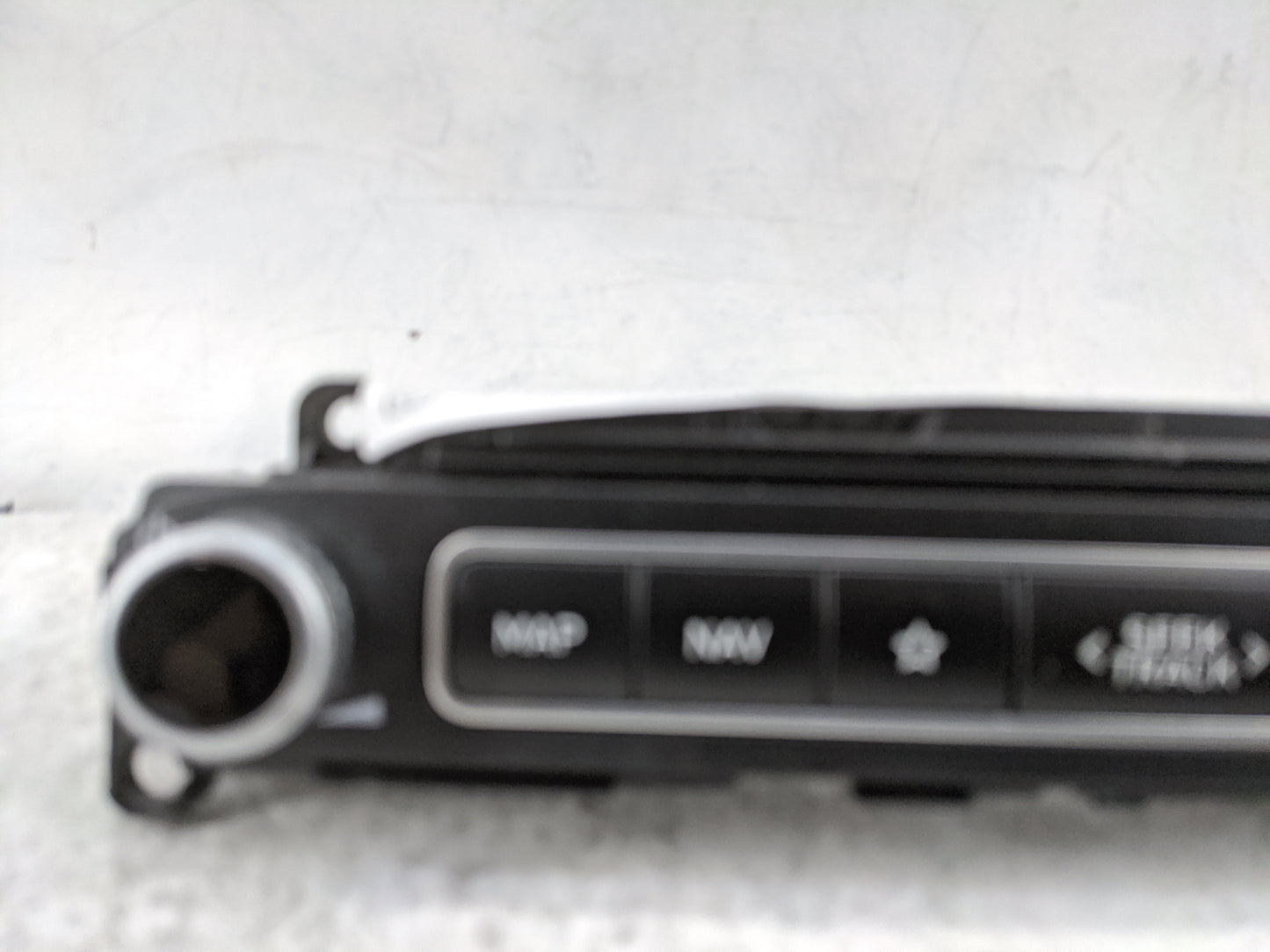 2022 Hyundai Santa Fe Radio Control Panel - Oemusedautoparts1.com
