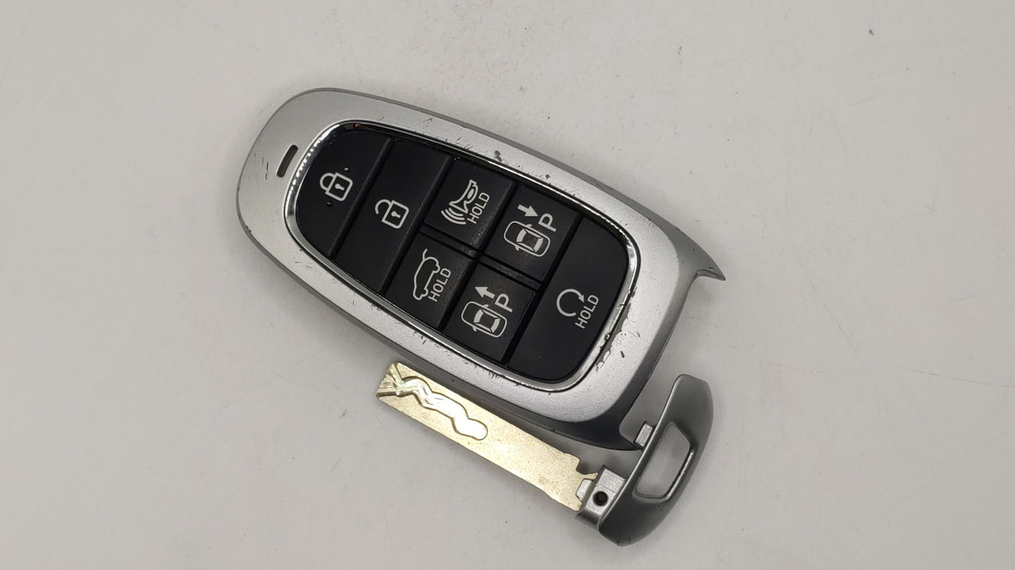 Hyundai Santa Fe Keyless Entry Remote Fob TQ8-FOB-4F28 95440-S1560 7 buttons - Oemusedautoparts1.com