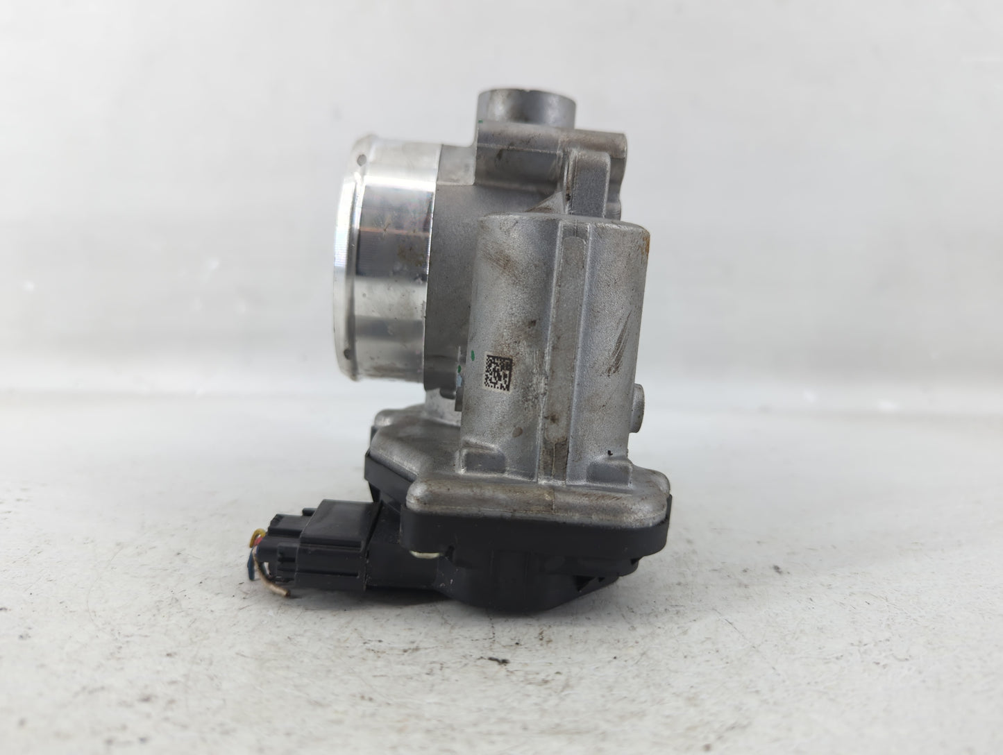 2021 Hyundai Santa Fe Throttle Body P/N:35100-2S000 Fits Fits 2020 2022 2023 OEM Used Auto Parts - Oemusedautoparts1.com