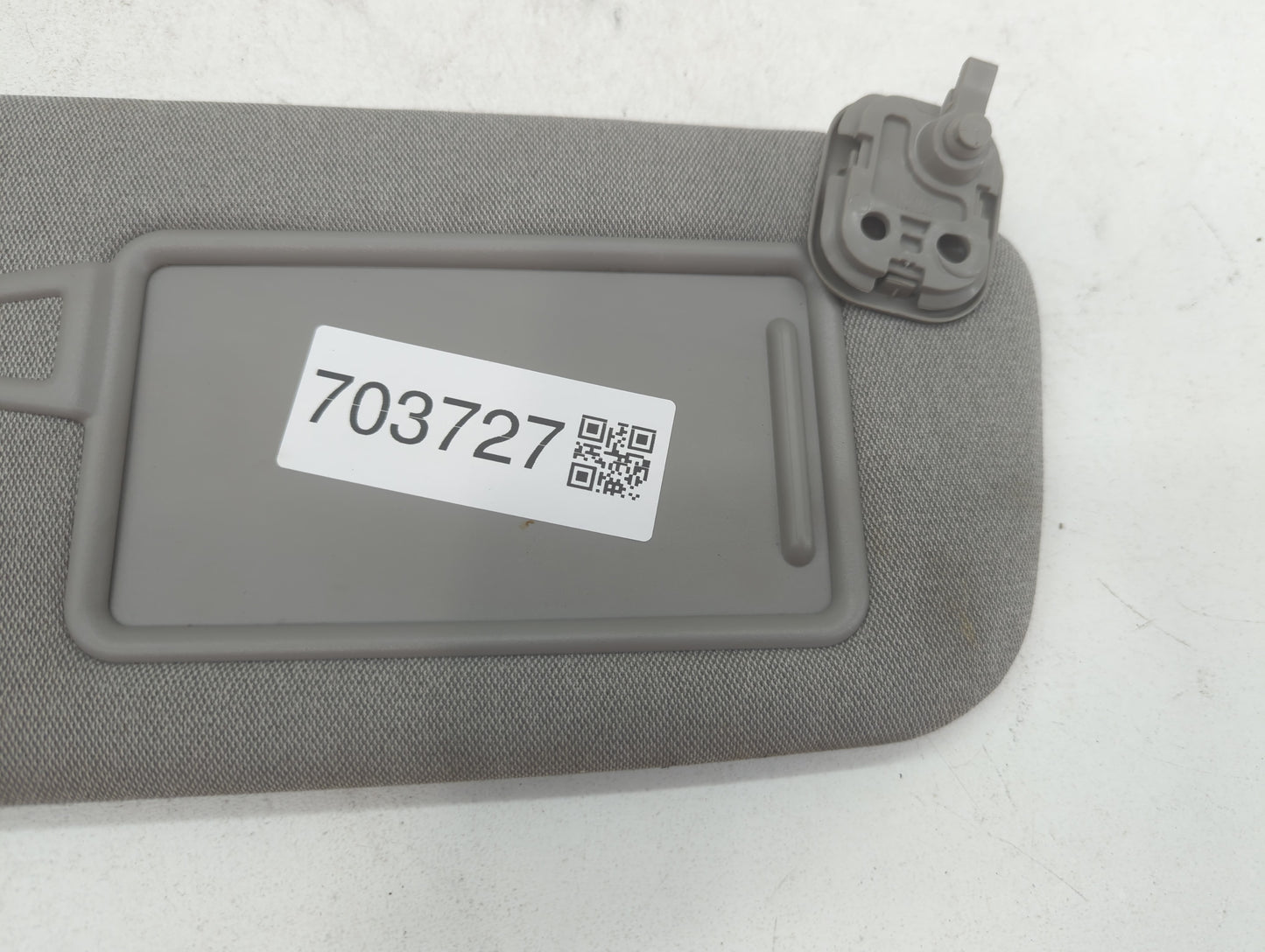 2019-2021 Hyundai Santa Fe Sun Visor Shade Replacement Passenger Right Mirror Fits Fits 2019 2020 2021 OEM Used Auto Parts -