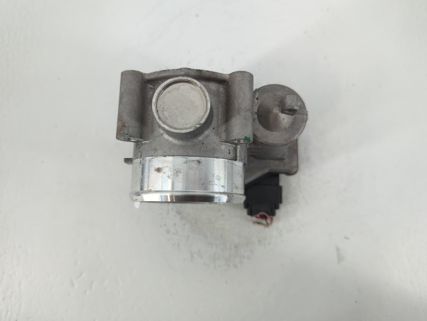 2021 Hyundai Santa Fe Throttle Body P/N:9045040031 35100-2S000 Fits Fits 2020 2022 2023 OEM Used Auto Parts - Oemusedautopar