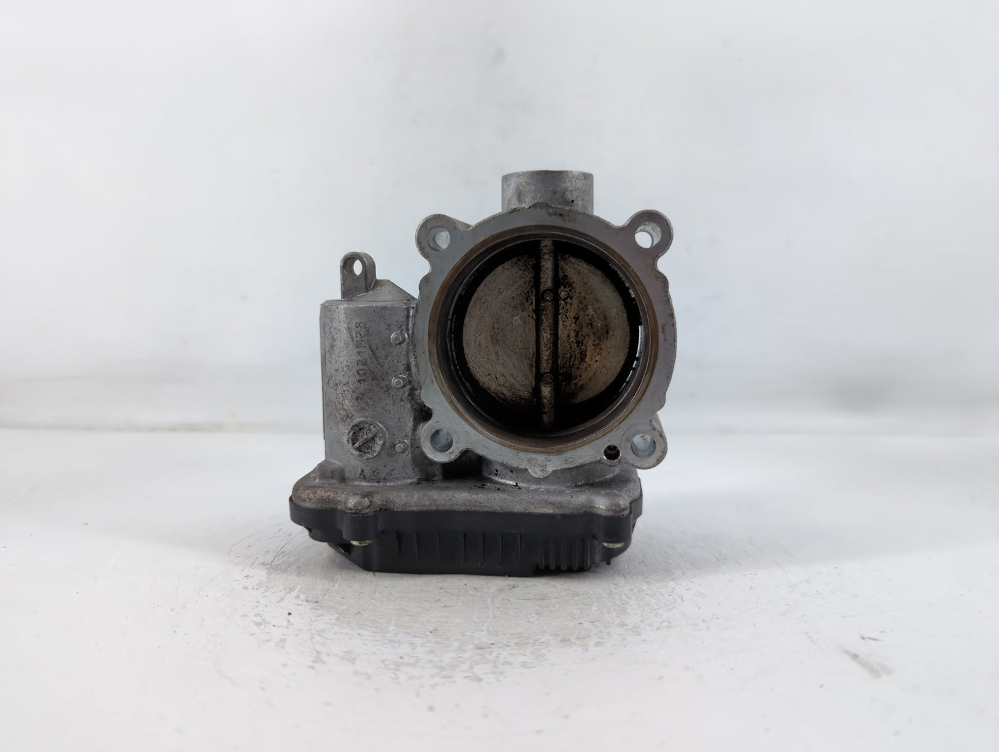 2021 Hyundai Santa Fe Throttle Body P/N:9045040031 35100-2S000 Fits Fits 2020 2022 2023 OEM Used Auto Parts - Oemusedautopar