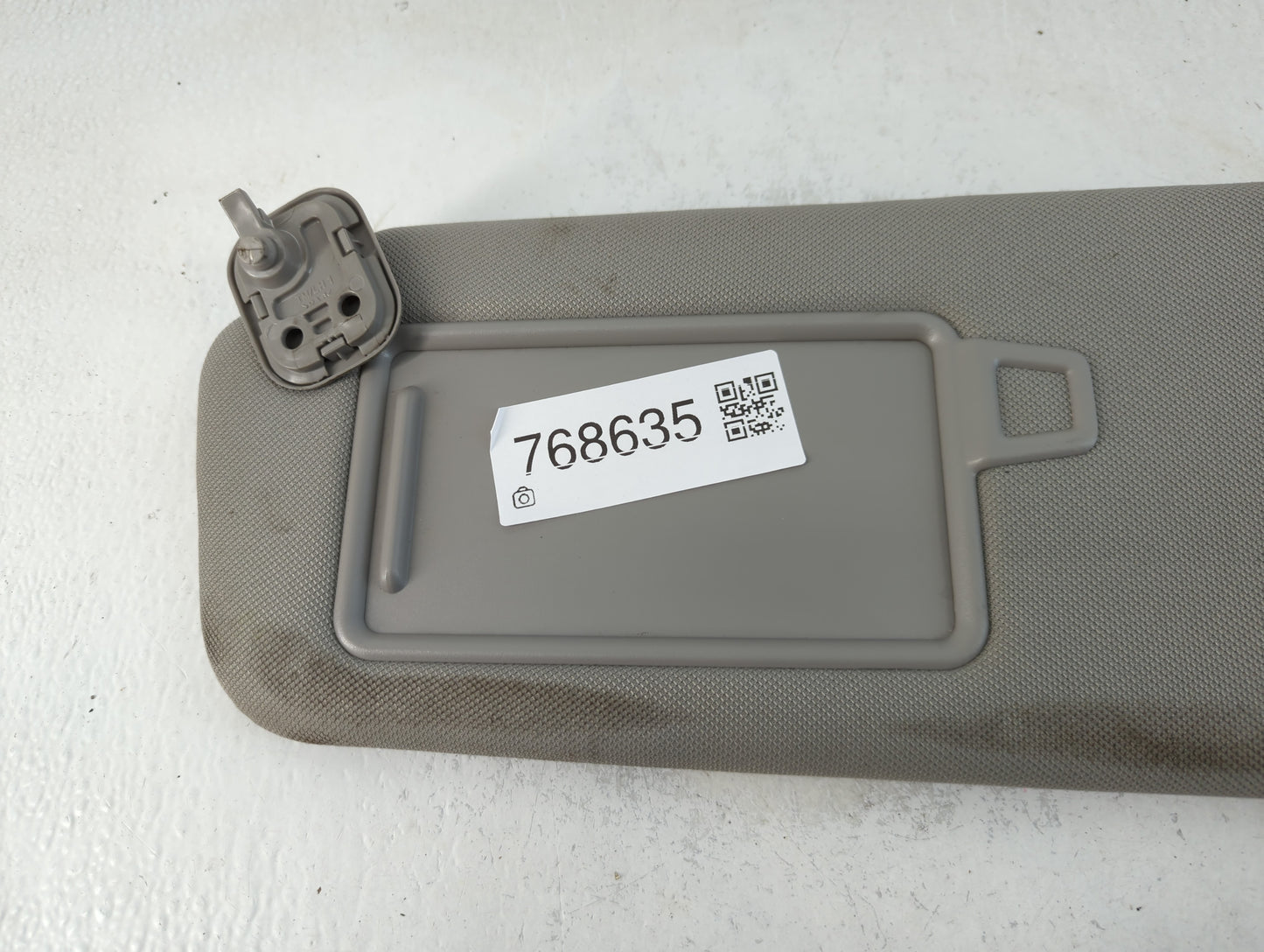 2019-2021 Hyundai Santa Fe Sun Visor Shade Replacement Driver Left Mirror Fits Fits 2019 2020 2021 OEM Used Auto Parts - Oem