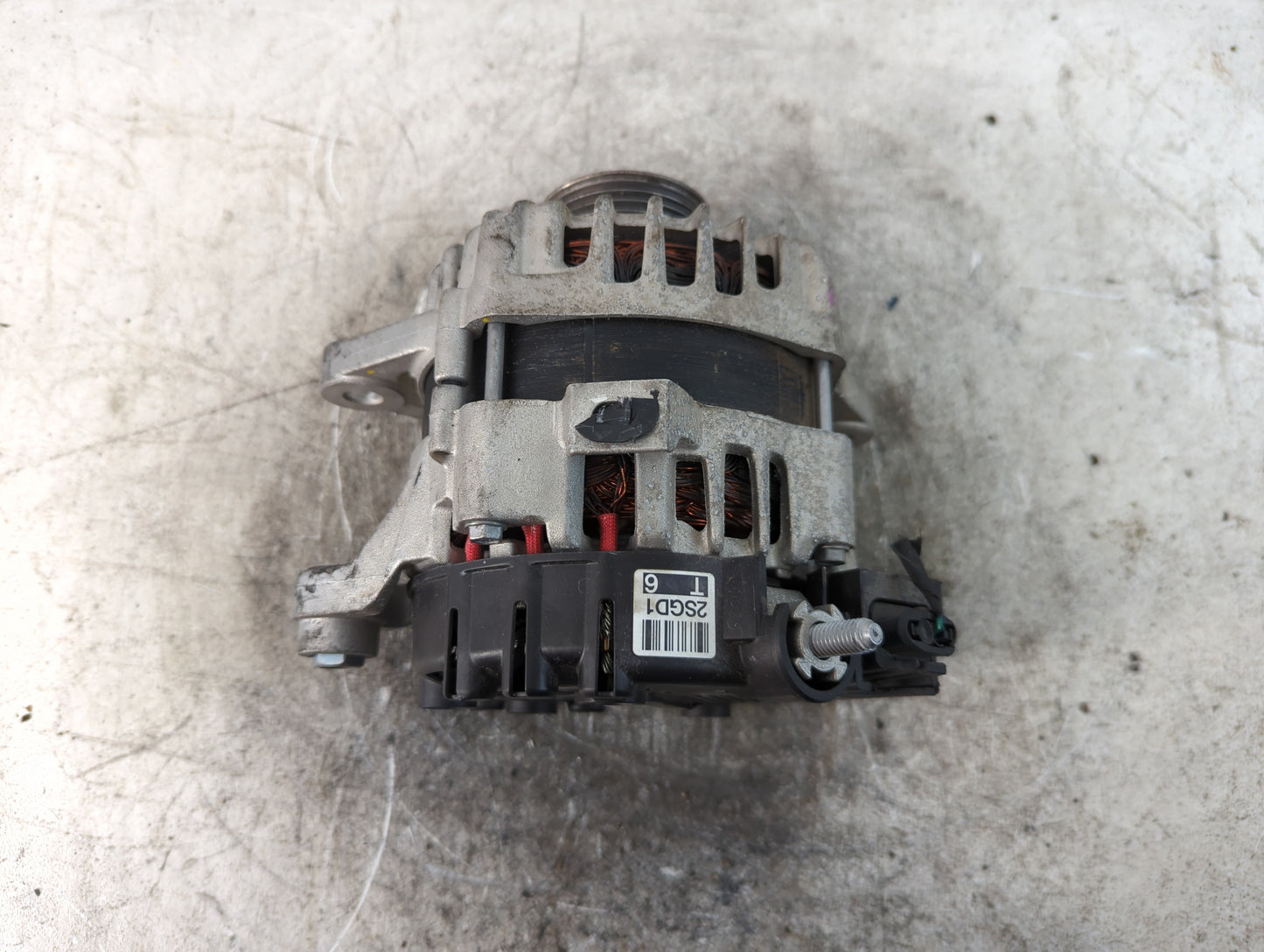 2021 Hyundai Santa Fe Alternator Replacement Generator Charging Assembly Engine OEM P/N:37300-2SGD1 Fits Fits 2020 2022 2023