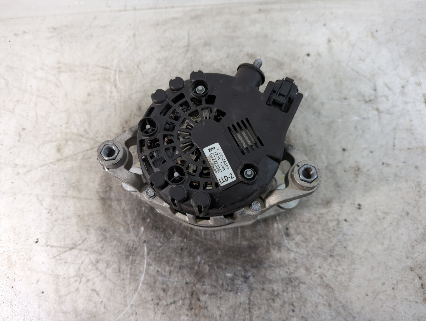 2021 Hyundai Santa Fe Alternator Replacement Generator Charging Assembly Engine OEM P/N:37300-2SGD1 Fits Fits 2020 2022 2023