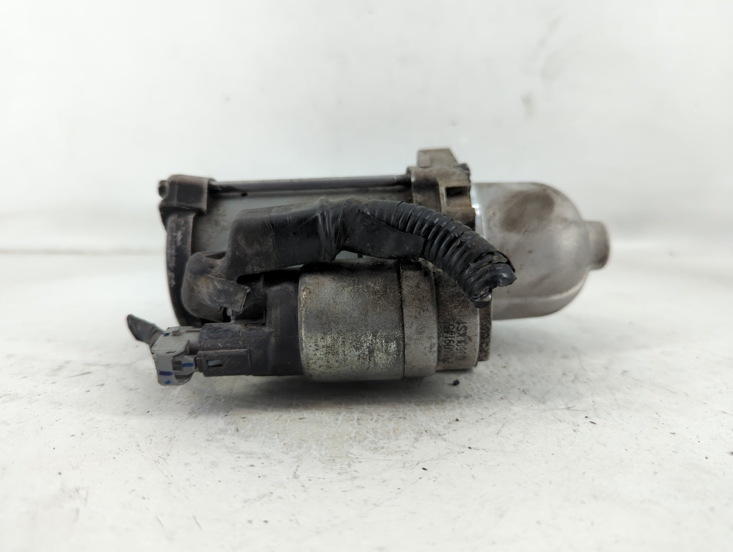 2022 Hyundai Santa Fe Car Starter Motor Solenoid OEM P/N:1220116 36100-2S010 Fits Fits 2020 2021 2023 OEM Used Auto Parts - 