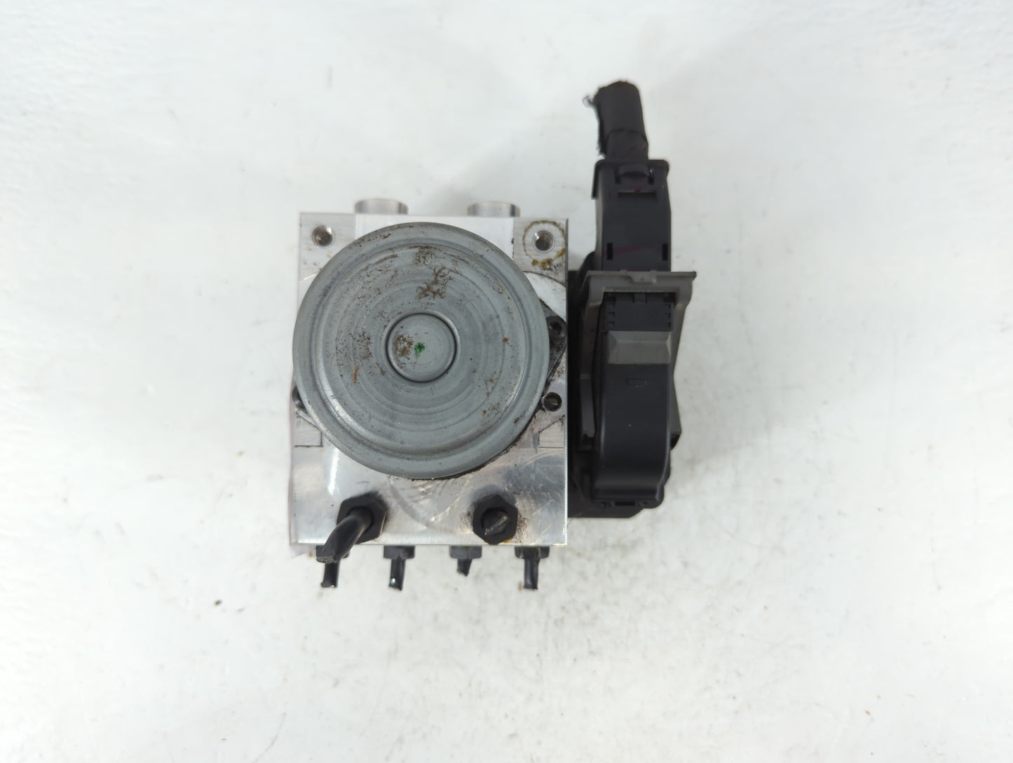 2021 Hyundai Santa Fe ABS Pump Control Module Replacement P/N:58910-S2DA0 S2589-24800 Fits OEM Used Auto Parts - Oemusedauto