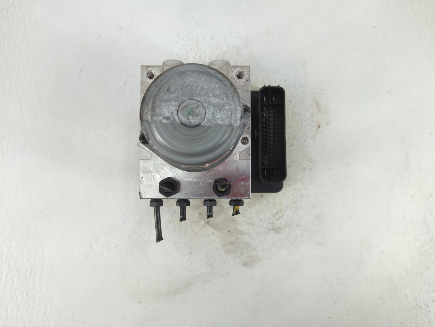 2021 Hyundai Santa Fe ABS Pump Control Module Replacement P/N:58910-S2GA0 Fits OEM Used Auto Parts - Oemusedautoparts1.com