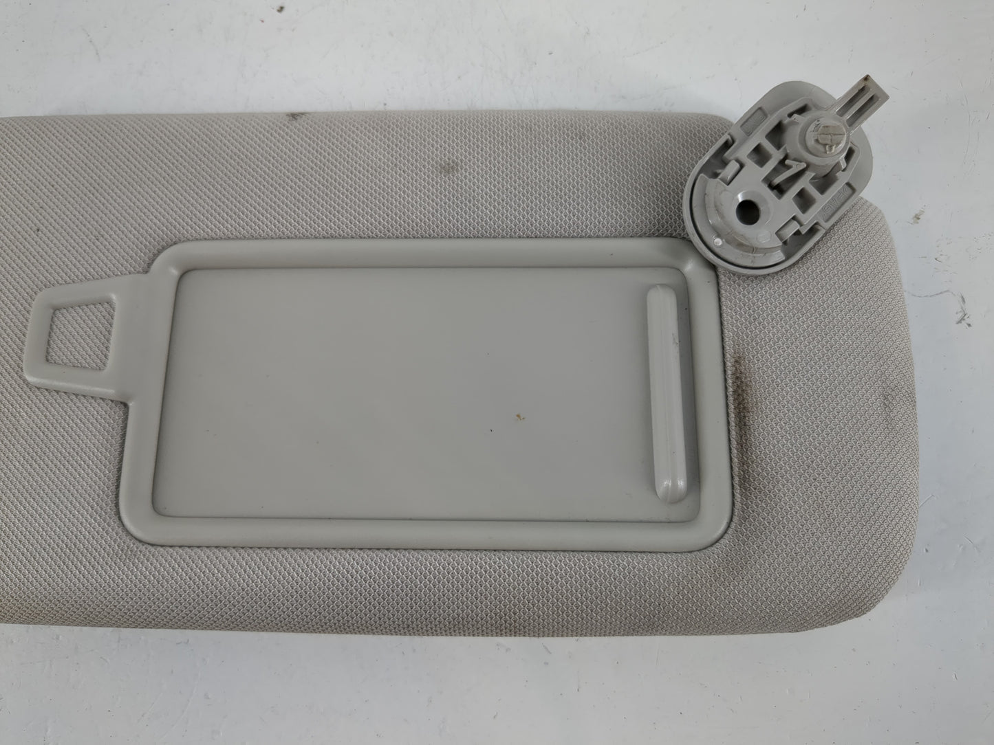 2020-2023 Hyundai Sonata Sun Visor Shade Replacement Passenger Right Mirror Fits Fits 2020 2021 2022 2023 OEM Used Auto Part