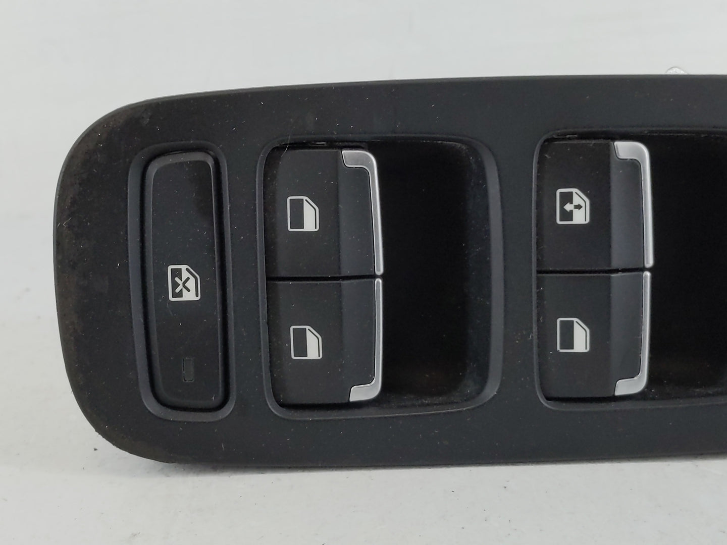 2020-2023 Hyundai Sonata Master Power Window Switch Replacement Driver Side Left P/N:93570L1000 Fits Fits 2020 2021 2022 202