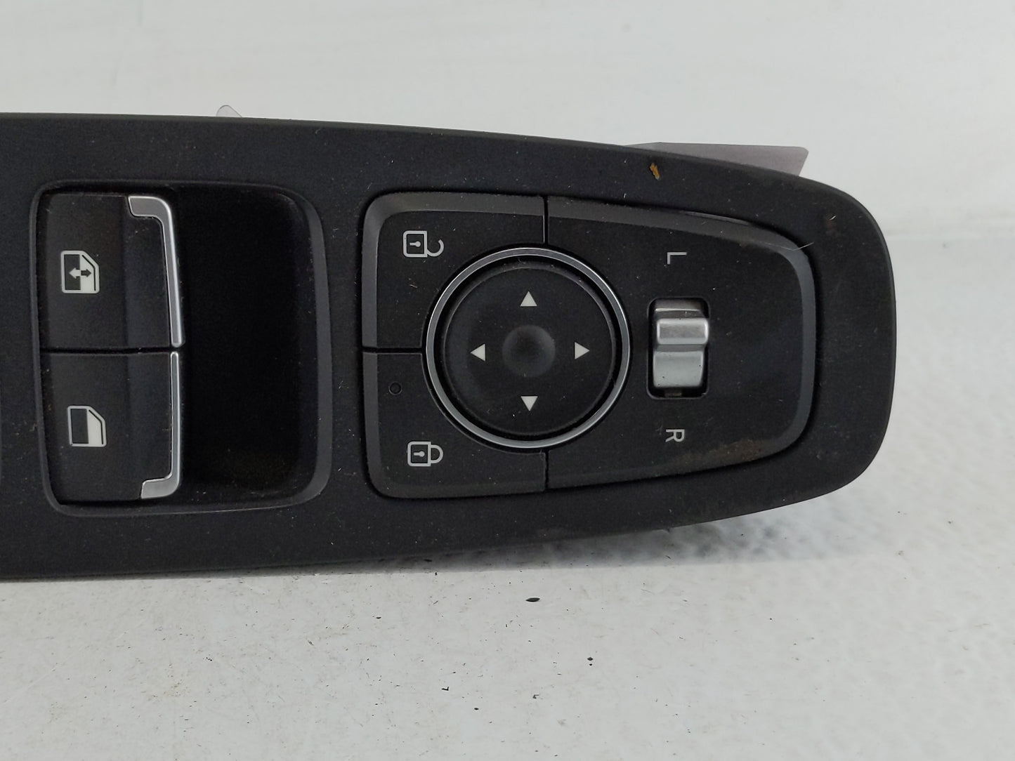 2020-2023 Hyundai Sonata Master Power Window Switch Replacement Driver Side Left P/N:93570L1000 Fits Fits 2020 2021 2022 202