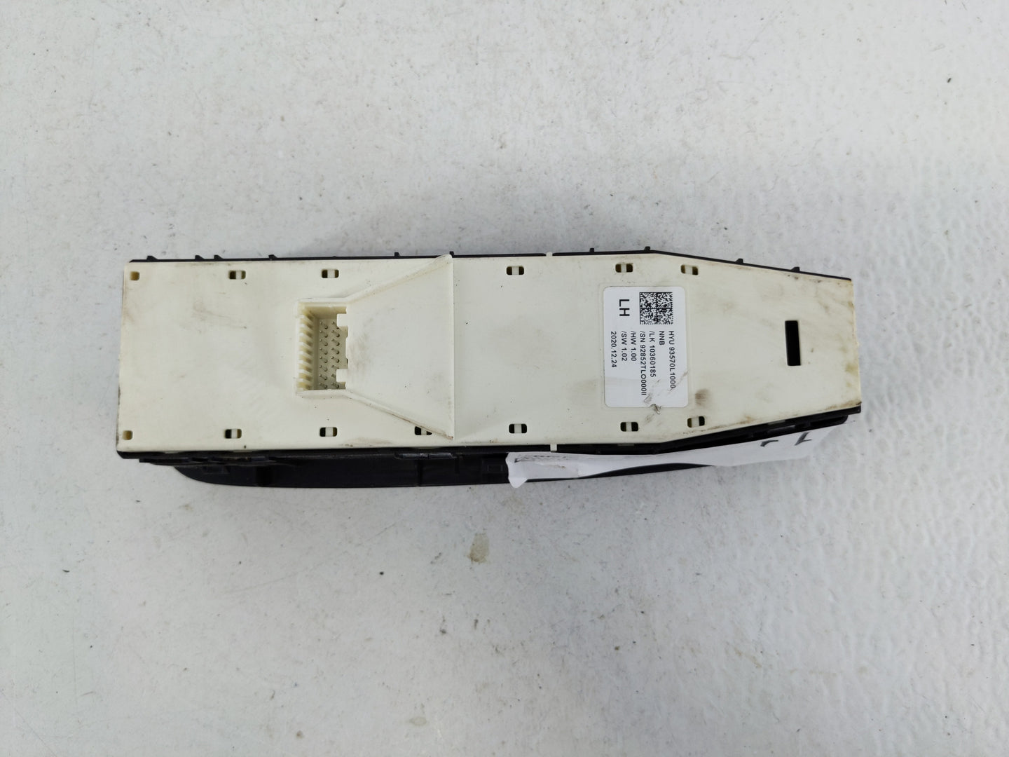 2020-2023 Hyundai Sonata Master Power Window Switch Replacement Driver Side Left P/N:93570L1000 Fits Fits 2020 2021 2022 202