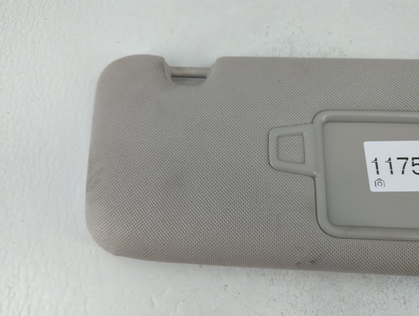 2020-2023 Hyundai Sonata Sun Visor Shade Replacement Passenger Right Mirror Fits Fits 2020 2021 2022 2023 OEM Used Auto Part