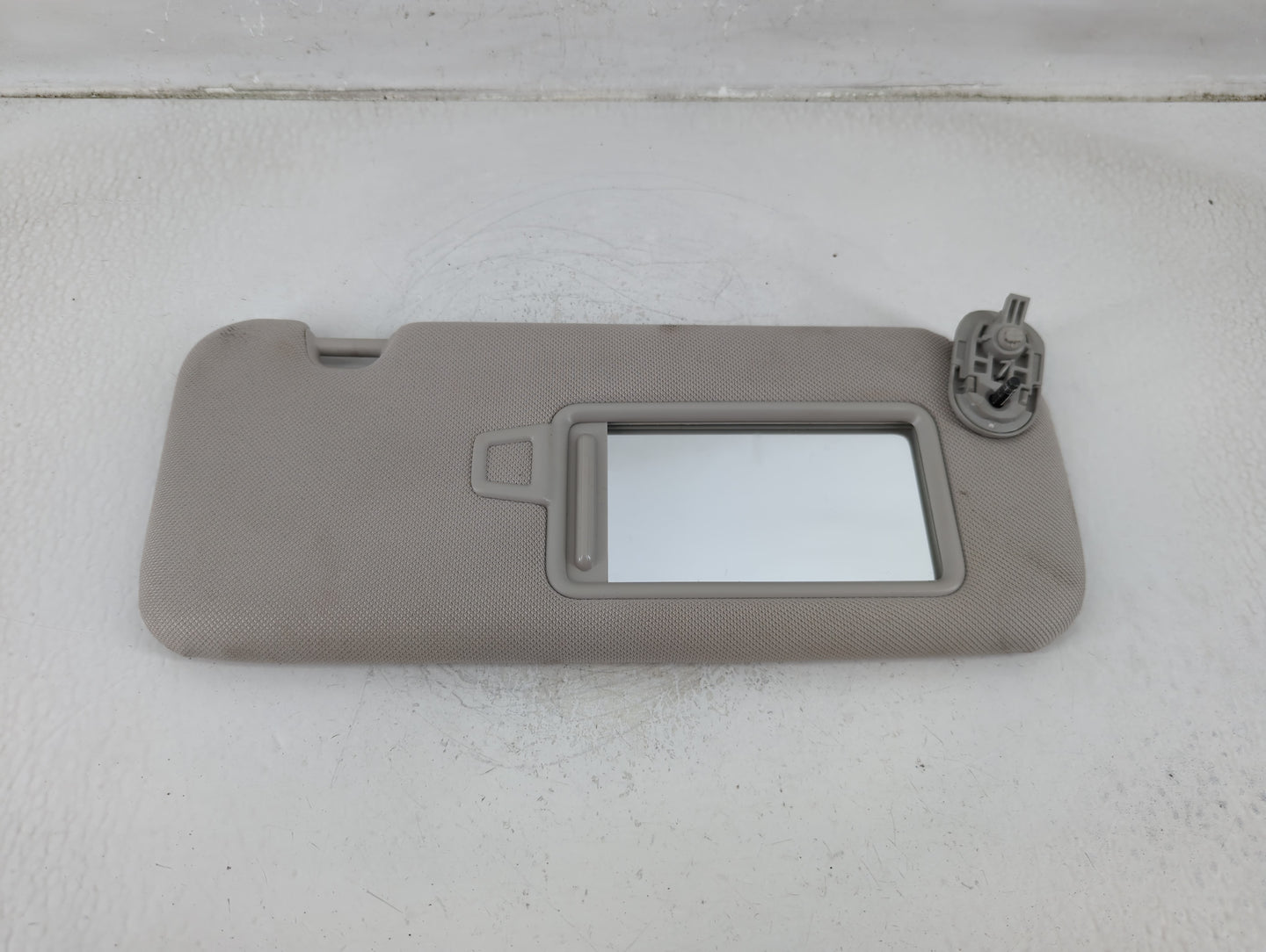 2020-2023 Hyundai Sonata Sun Visor Shade Replacement Passenger Right Mirror Fits Fits 2020 2021 2022 2023 OEM Used Auto Part