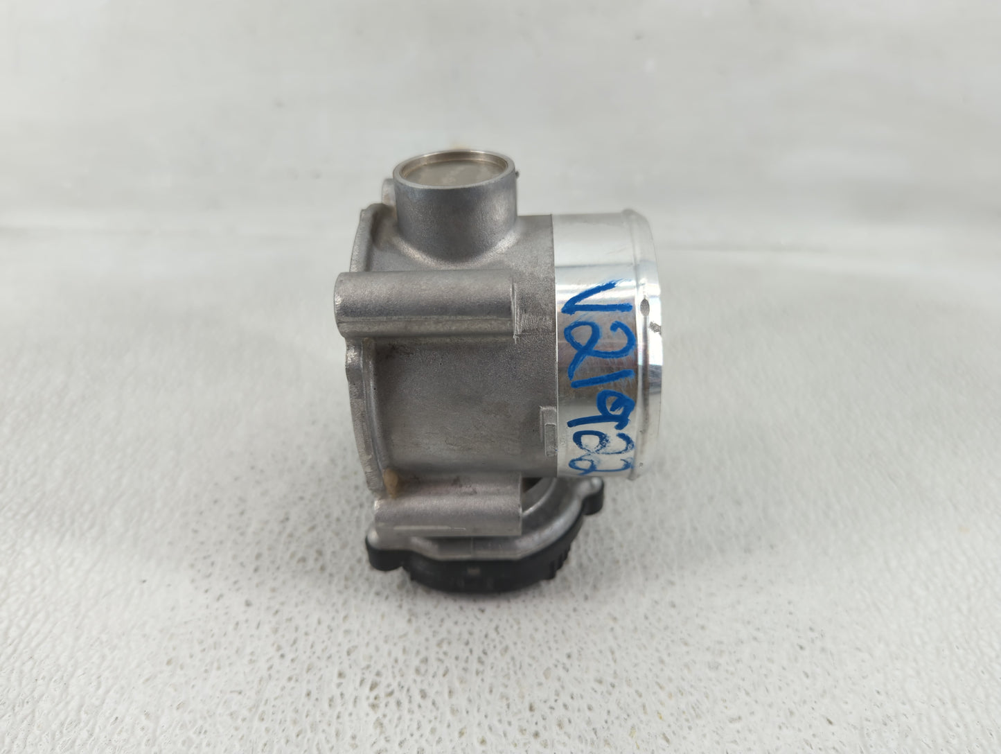 2021-2023 Hyundai Sonata Throttle Body P/N:35100-2S000 Fits Fits 2021 2022 2023 OEM Used Auto Parts - Oemusedautoparts1.com