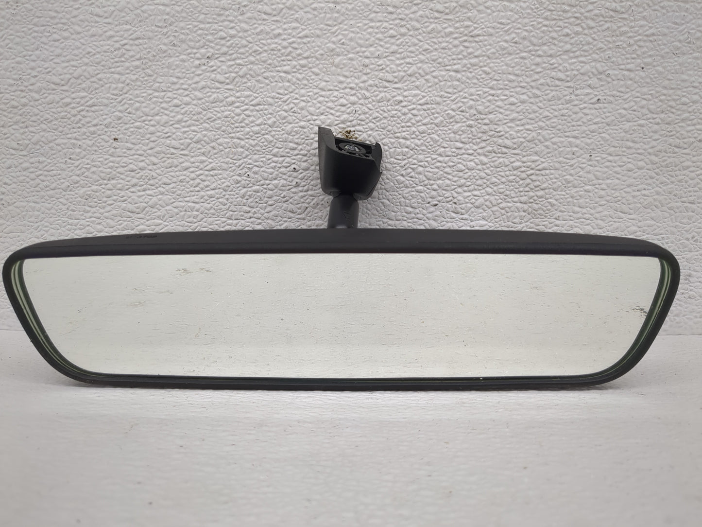 2020-2023 Hyundai Sonata Interior Rear View Mirror Replacement OEM P/N:E13049896 Fits Fits 2020 2021 2022 2023 OEM Used Auto