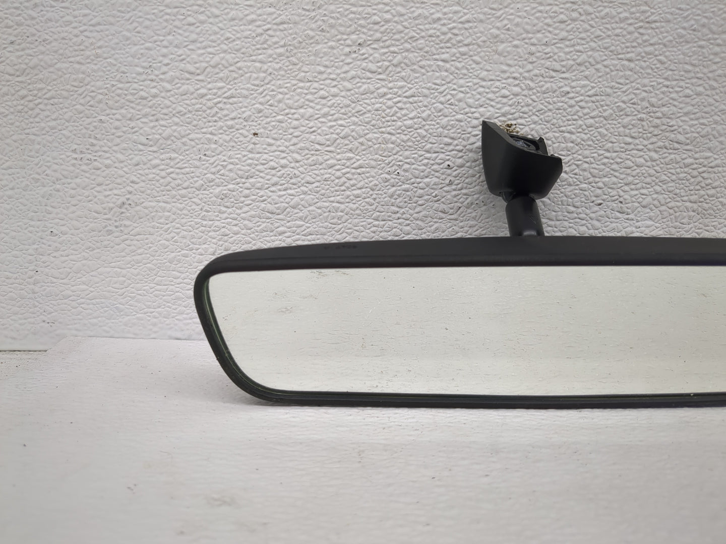 2020-2023 Hyundai Sonata Interior Rear View Mirror Replacement OEM P/N:E13049896 Fits Fits 2020 2021 2022 2023 OEM Used Auto