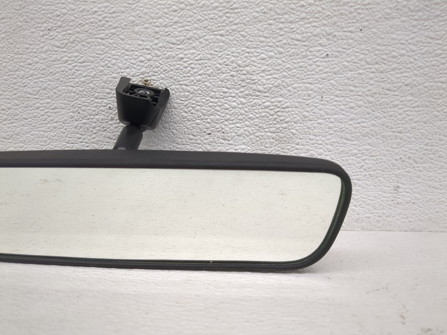 2020-2023 Hyundai Sonata Interior Rear View Mirror Replacement OEM P/N:E13049896 Fits Fits 2020 2021 2022 2023 OEM Used Auto