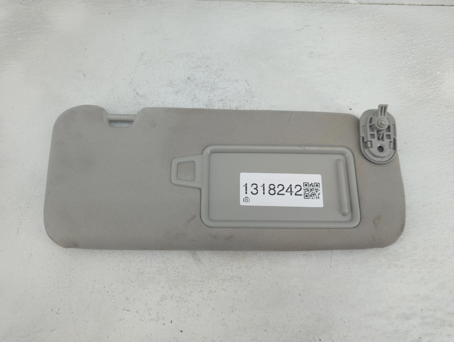 2020-2023 Hyundai Sonata Sun Visor Shade Replacement Passenger Right Mirror Fits Fits 2020 2021 2022 2023 OEM Used Auto Part
