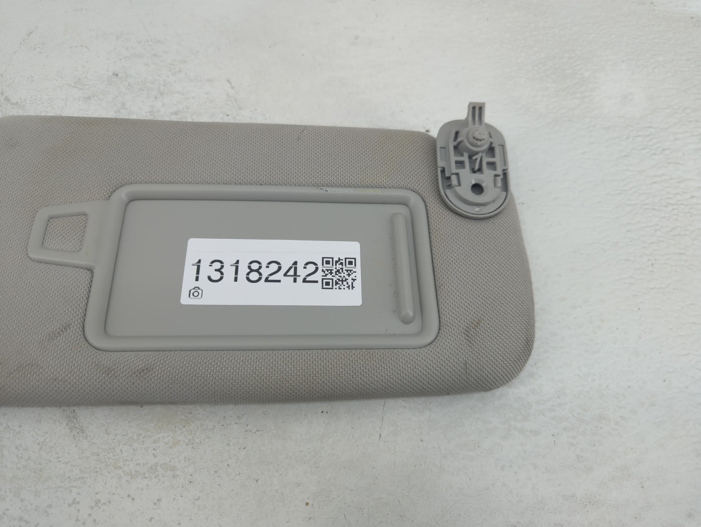 2020-2023 Hyundai Sonata Sun Visor Shade Replacement Passenger Right Mirror Fits Fits 2020 2021 2022 2023 OEM Used Auto Part