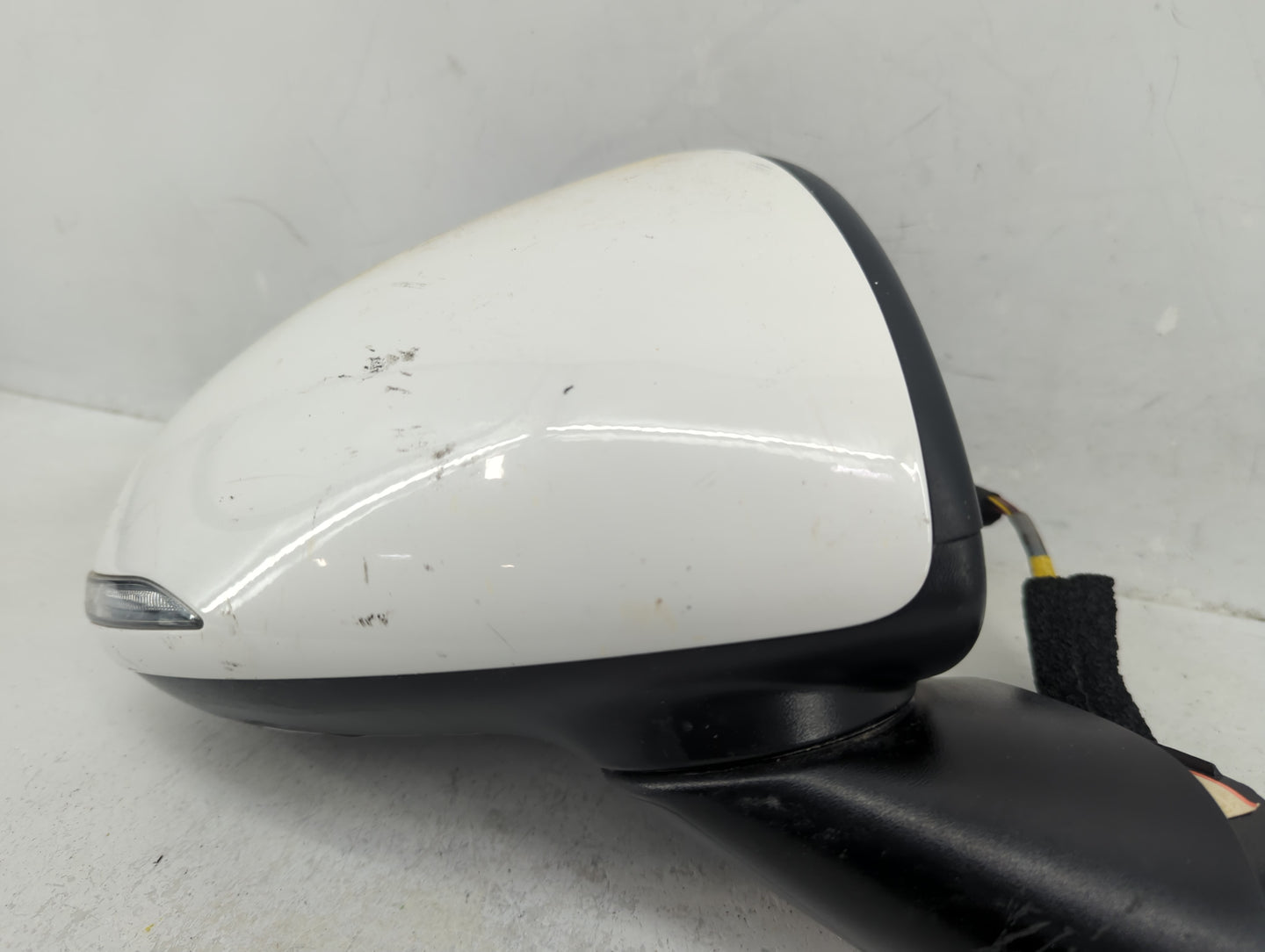 2020-2023 Hyundai Sonata Passenger Side View Mirror - Right Door Mirror OEM Used - Oemusedautoparts1.com