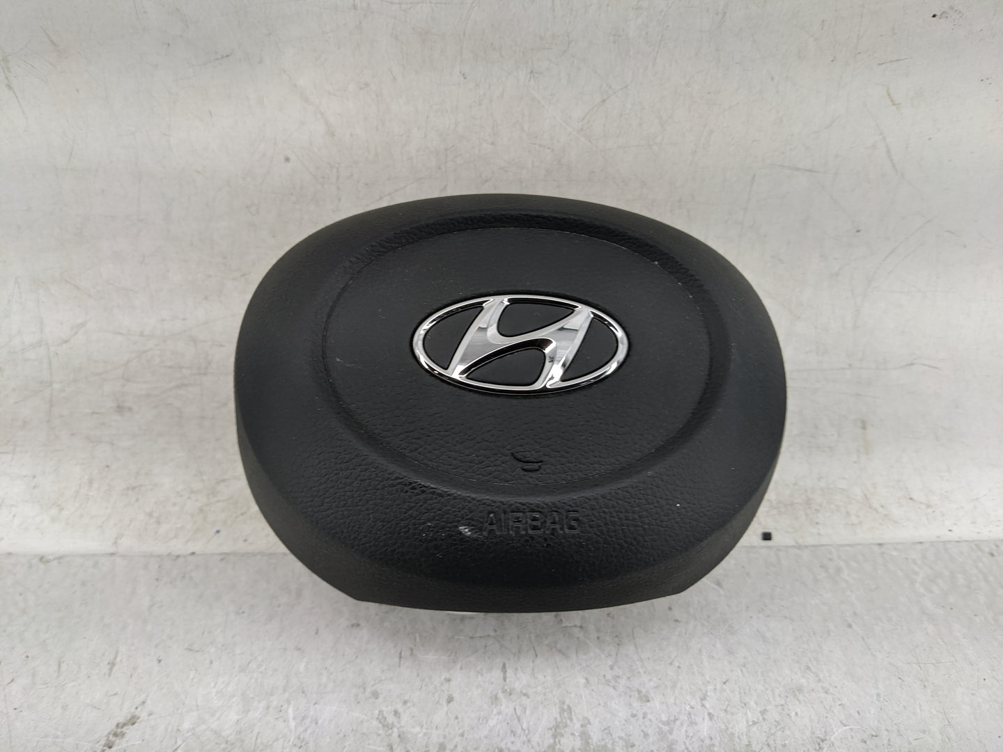 2020-2023 Hyundai Sonata Air Bag Driver Left Steering Wheel Mounted Fits Fits 2020 2021 2022 2023 OEM Used Auto Parts - Oemu
