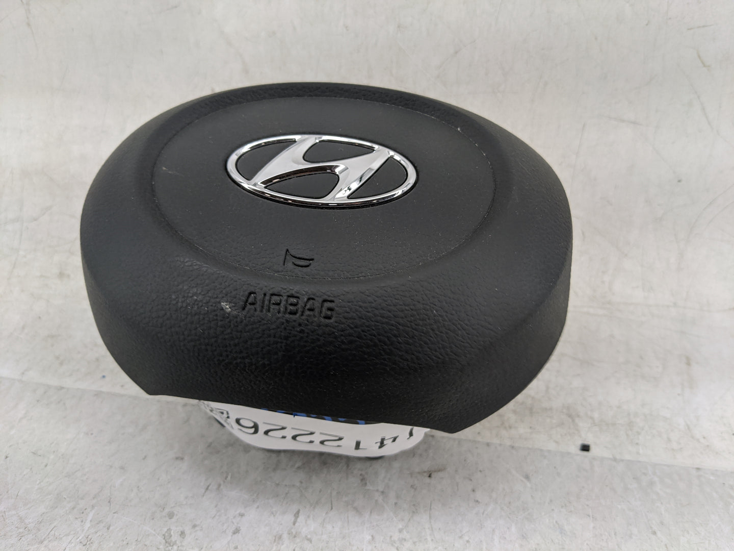 2020-2023 Hyundai Sonata Air Bag Driver Left Steering Wheel Mounted Fits Fits 2020 2021 2022 2023 OEM Used Auto Parts - Oemu
