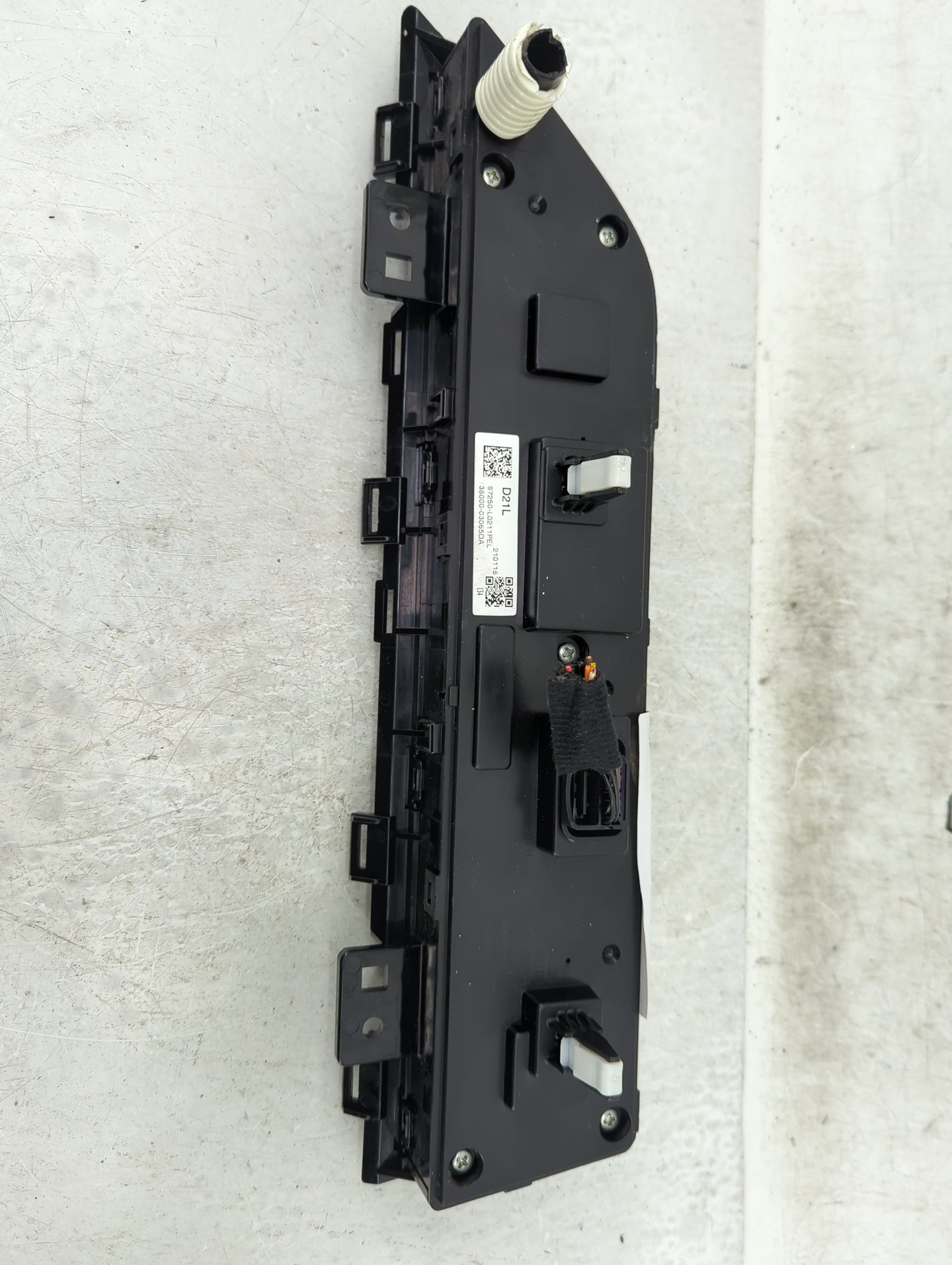 2020-2022 Hyundai Sonata Climate Control Module Temperature AC/Heater Replacement P/N:97250-L0211PEL Fits Fits 2020 2021 202