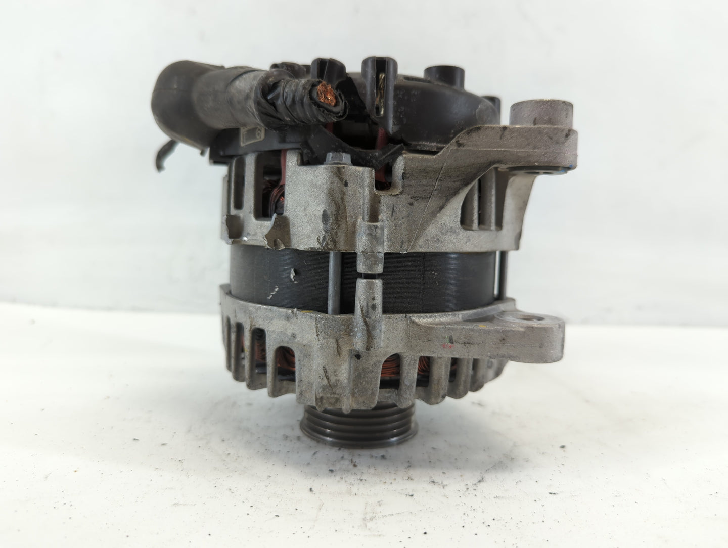 2020-2023 Hyundai Sonata Alternator Replacement Generator Charging Assembly Engine OEM P/N:37300-2SGD1 Fits OEM Used Auto Pa