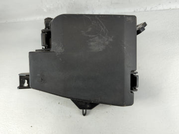 2020-2023 Hyundai Sonata Fusebox Fuse Box Panel Relay Module P/N:Z52648527 Fits Fits 2020 2021 2022 2023 OEM Used Auto Parts