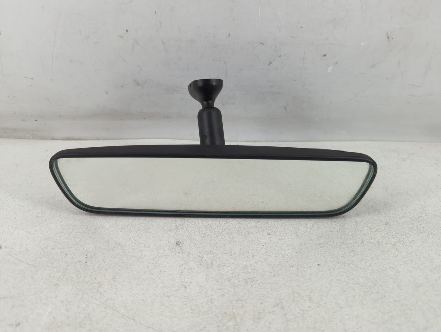 2022 Hyundai Tucson Interior Rear View Mirror Replacement OEM P/N:E11048973 Fits Fits 2020 2021 OEM Used Auto Parts - Oemuse