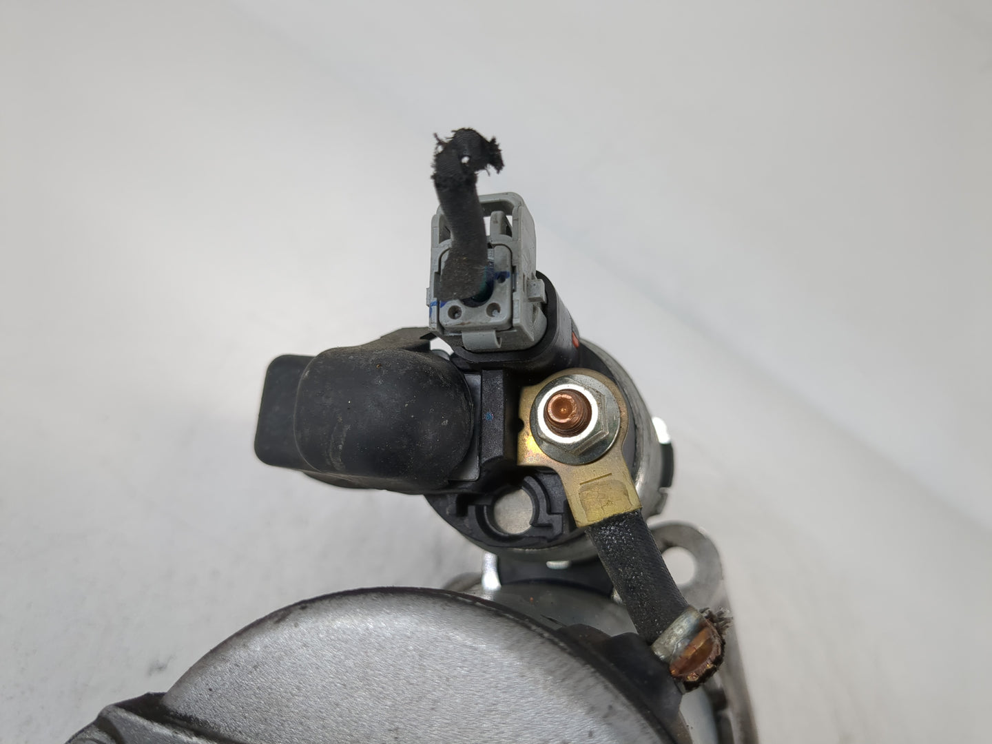 2022 Hyundai Tucson Car Starter Motor Solenoid OEM P/N:1220116 36100-2S010 Fits Fits 2020 2021 2023 OEM Used Auto Parts - Oe