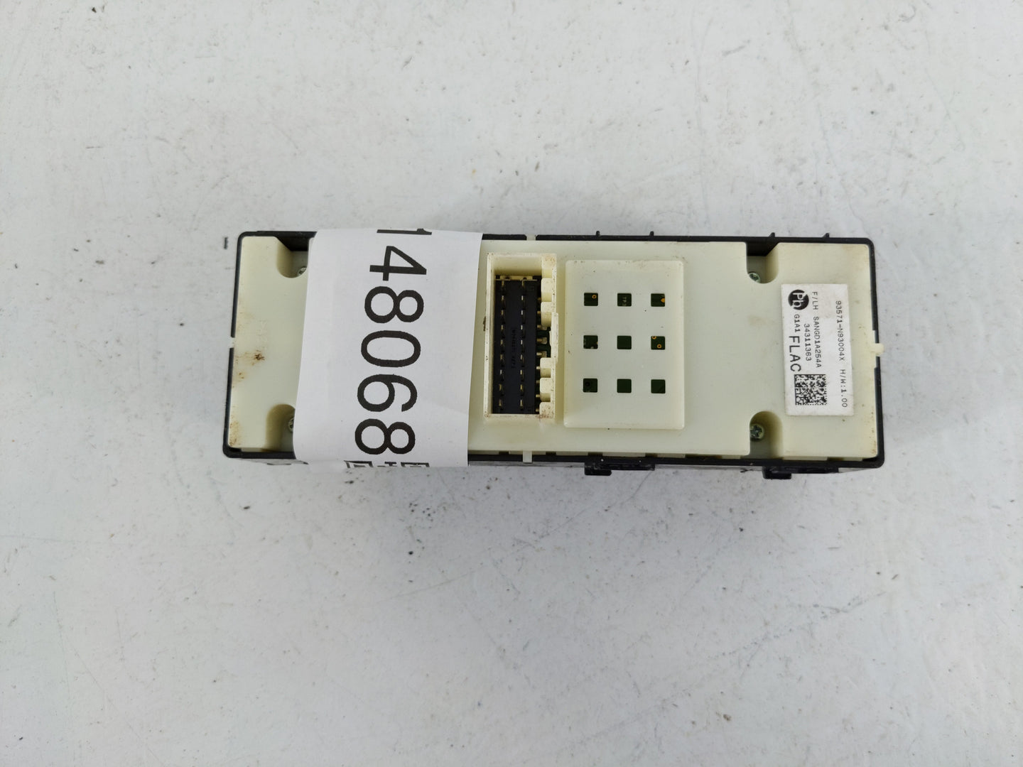 2022 Hyundai Tucson Master Power Window Switch Replacement Driver Side Left P/N:93571-N93004X Fits OEM Used Auto Parts - Oem