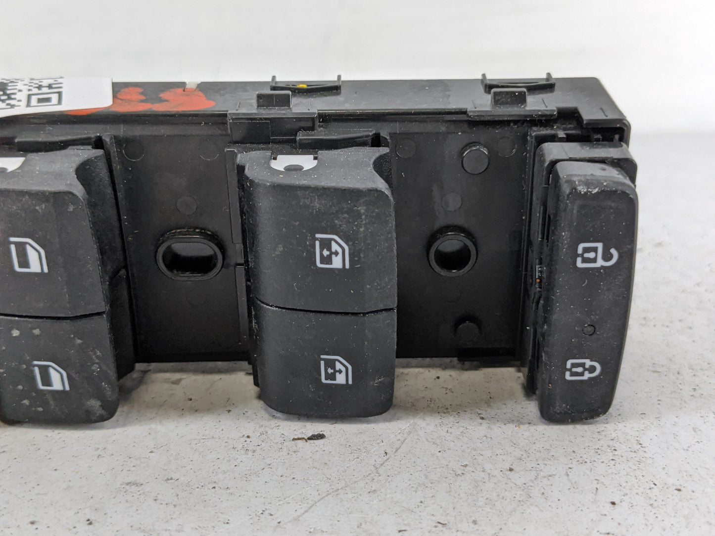2022 Hyundai Tucson Master Power Window Switch Replacement Driver Side Left P/N:93571-N93004X Fits OEM Used Auto Parts - Oem