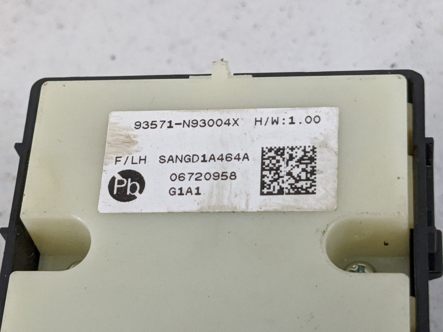 2022 Hyundai Tucson Master Power Window Switch Replacement Driver Side Left P/N:93571-N93004X Fits OEM Used Auto Parts - Oem