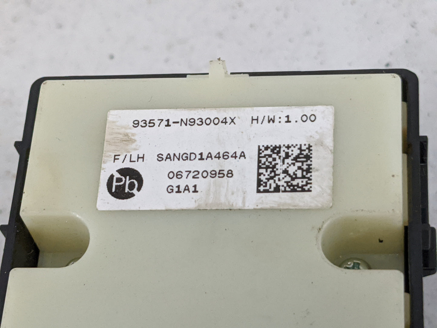 2022 Hyundai Tucson Master Power Window Switch Replacement Driver Side Left P/N:93571-N93004X Fits OEM Used Auto Parts - Oem