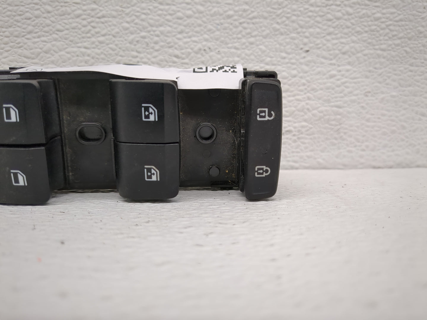 2022 Hyundai Tucson Master Power Window Switch Replacement Driver Side Left P/N:93571-N93004X Fits OEM Used Auto Parts - Oem