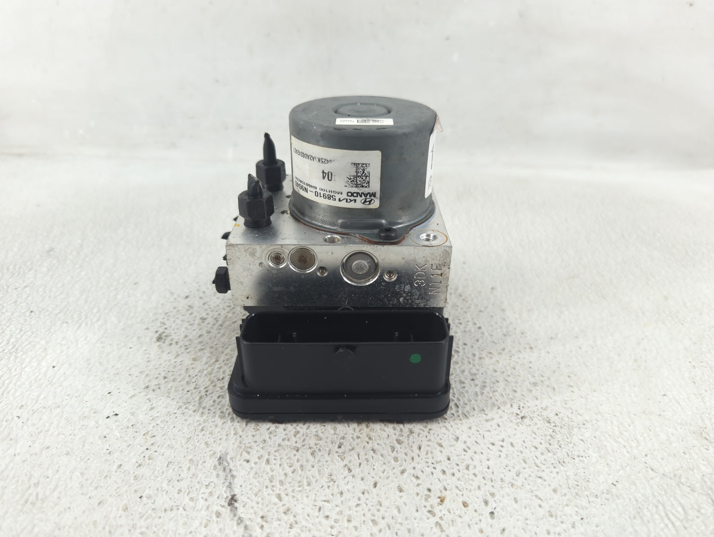 2022 Hyundai Tucson ABS Pump Control Module Replacement P/N:58910-N9040 Fits OEM Used Auto Parts - Oemusedautoparts1.com