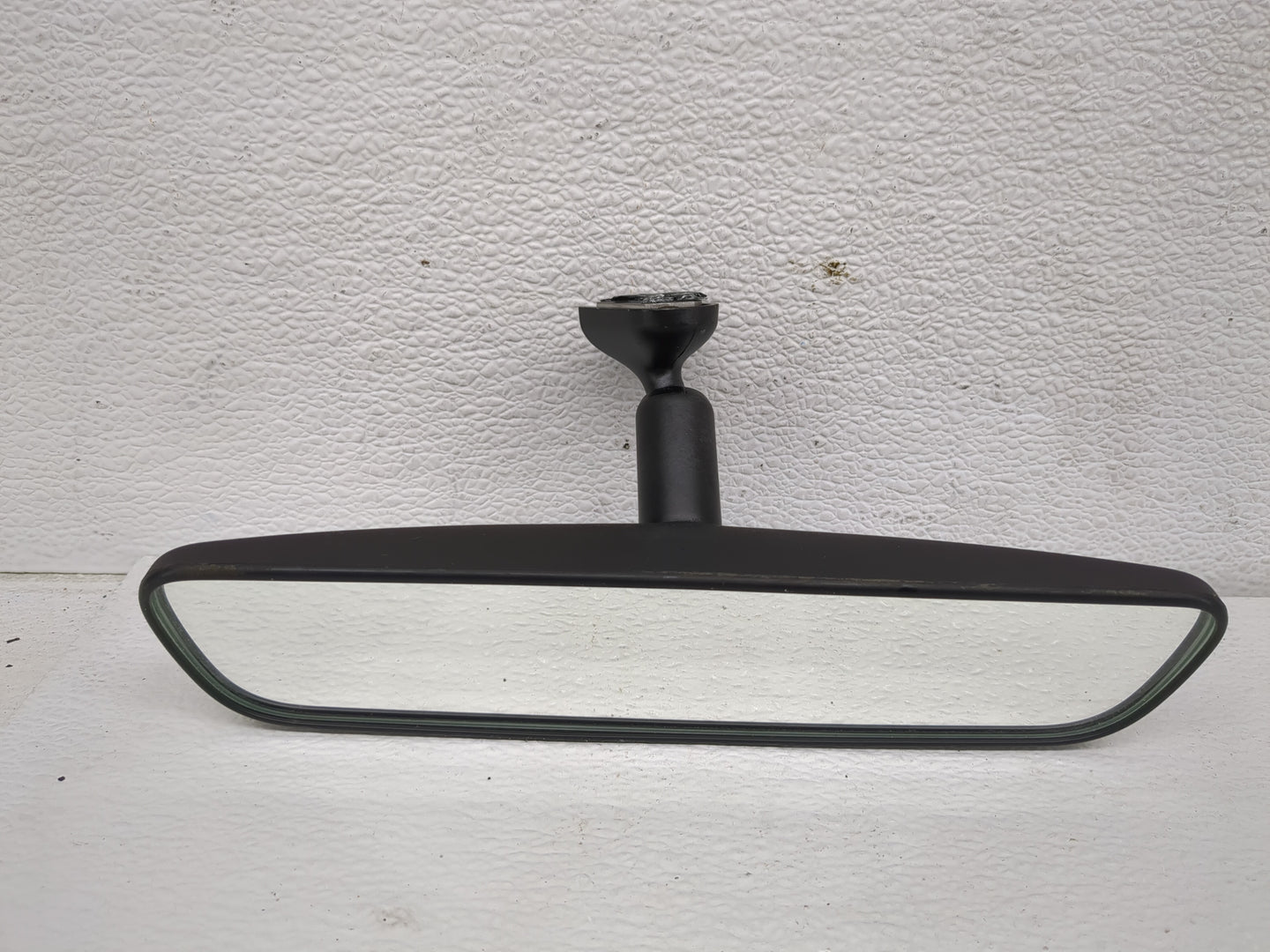 2022 Hyundai Tucson Interior Rear View Mirror Replacement OEM P/N:E11048973 Fits Fits 2020 2021 OEM Used Auto Parts - Oemuse