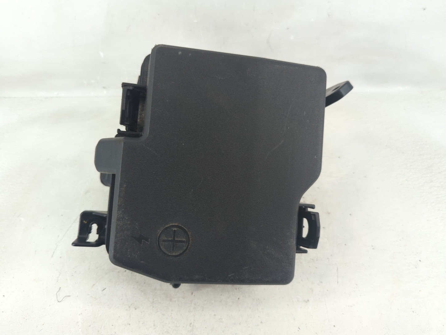 2022 Hyundai Tucson Fusebox Fuse Box Panel Relay Module P/N:91956-CW010 Fits OEM Used Auto Parts - Oemusedautoparts1.com