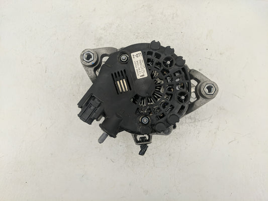 2022 Hyundai Tucson Alternator Replacement Generator Charging Assembly Engine OEM P/N:2723062 37300-22GD1 Fits Fits 2020 202