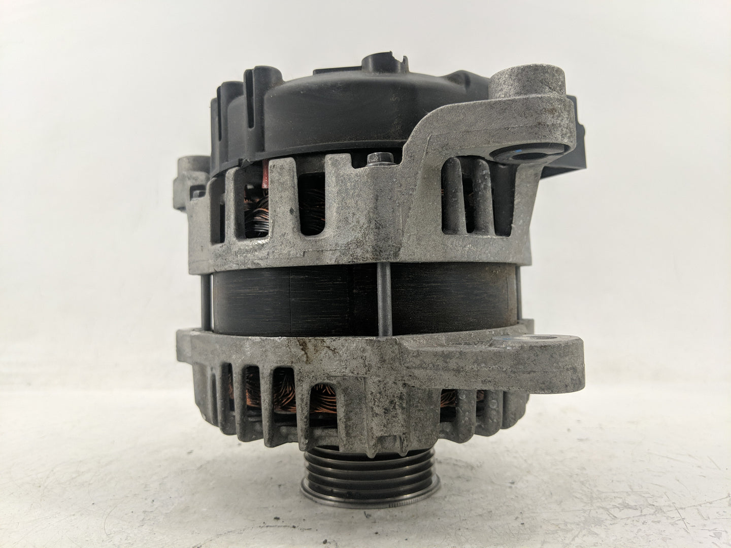 2022 Hyundai Tucson Alternator Replacement Generator Charging Assembly Engine OEM P/N:2723062 37300-22GD1 Fits Fits 2020 202