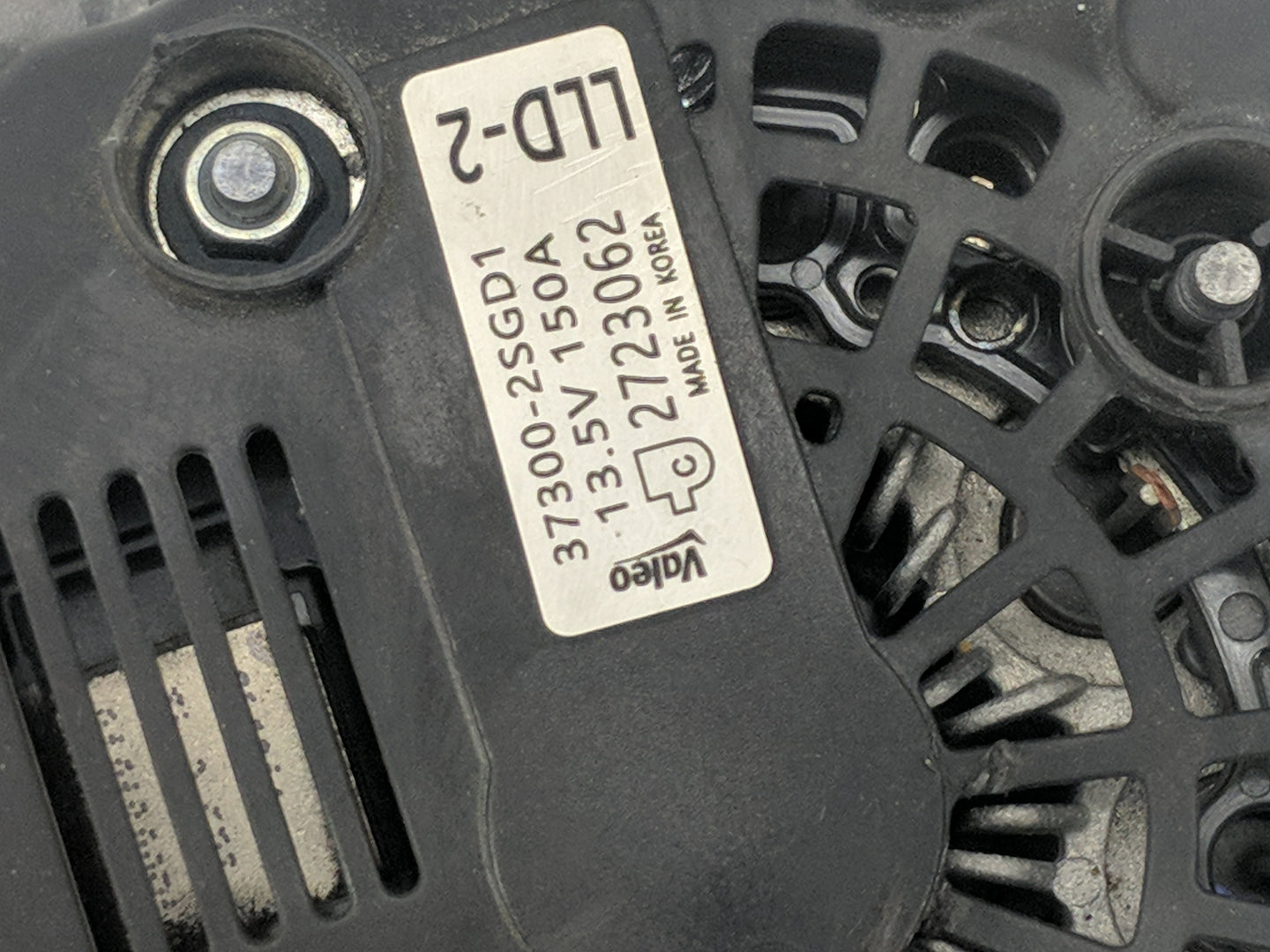 2022 Hyundai Tucson Alternator Replacement Generator Charging Assembly Engine OEM P/N:2723062 37300-22GD1 Fits Fits 2020 202