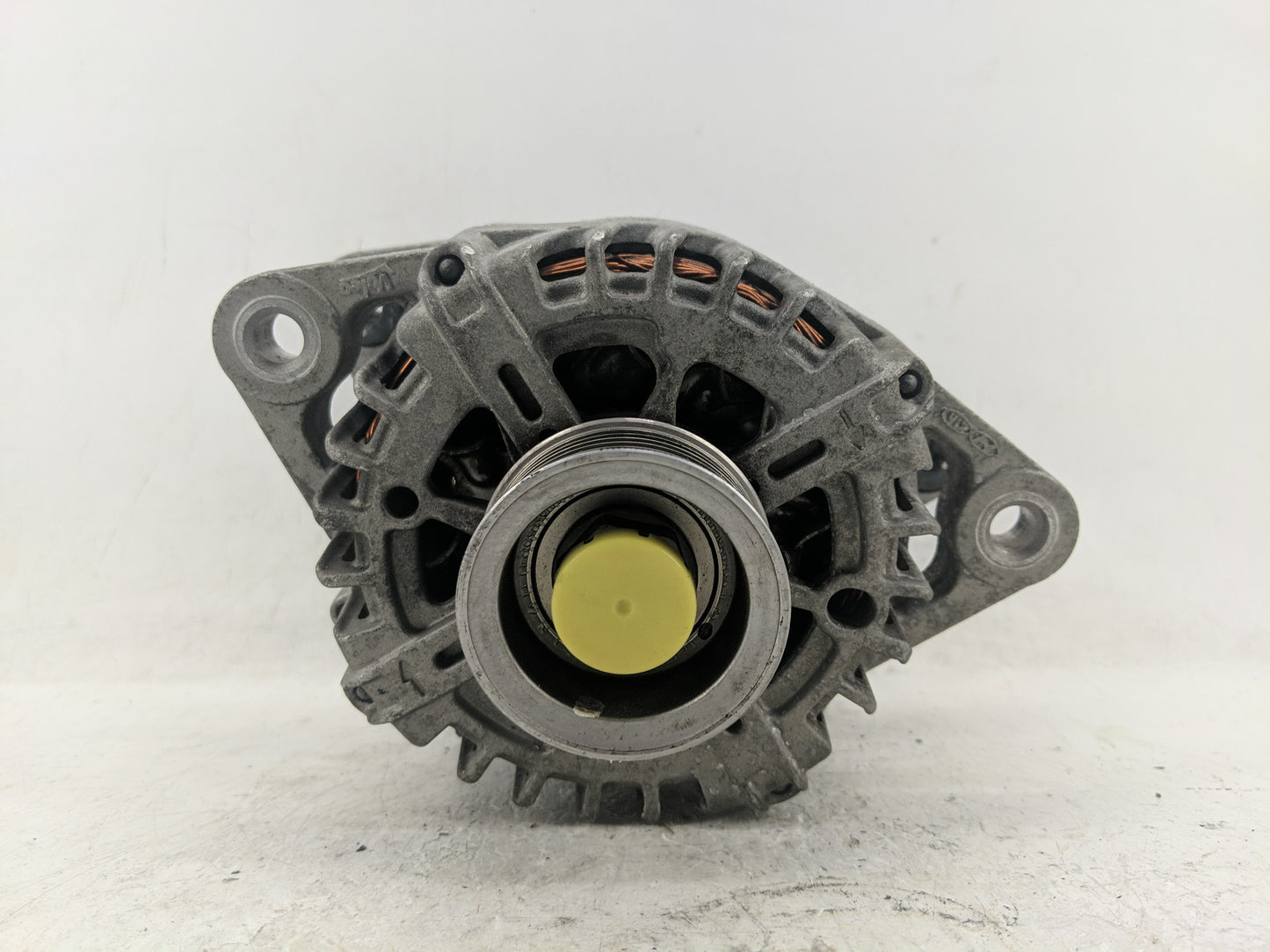 2022 Hyundai Tucson Alternator Replacement Generator Charging Assembly Engine OEM P/N:2723062 37300-22GD1 Fits Fits 2020 202